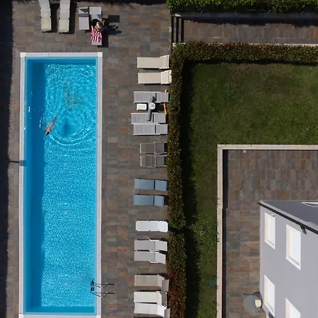 Casetta Giu Al Apartment *